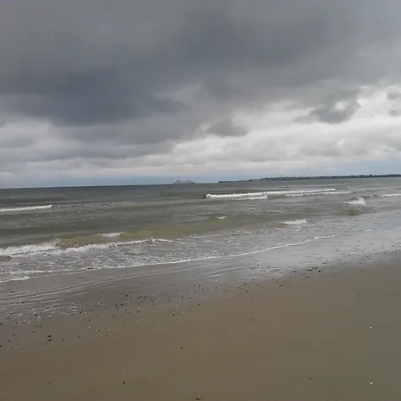 Гостевой дом Rosslare Only 4*