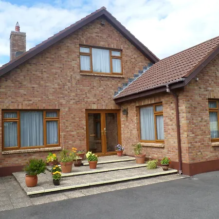 Гостевой дом Rosslare Only 4*