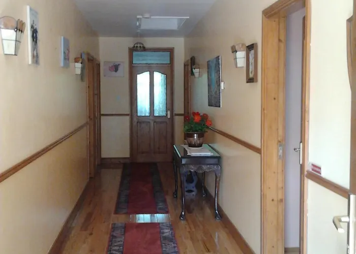 Гостевой дом Rosslare Only 4*