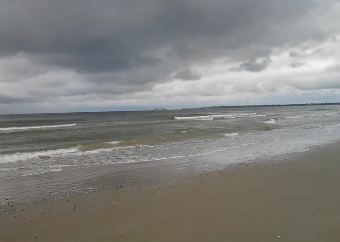 Гостевой дом Rosslare Only 4*